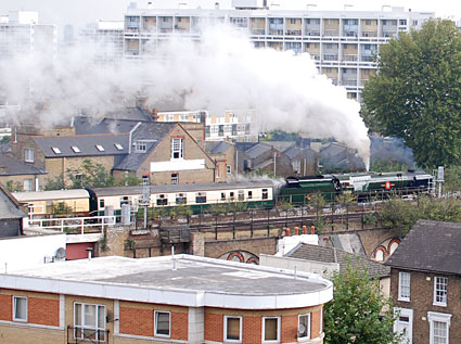 Merchant Navy Class steam locomotive, No. 35028 Clan Line steams through Brixton, Friday 7th September 2007