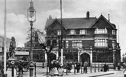 George Canning pub, Brixton Water Lane, Brixton, London SW2 1950