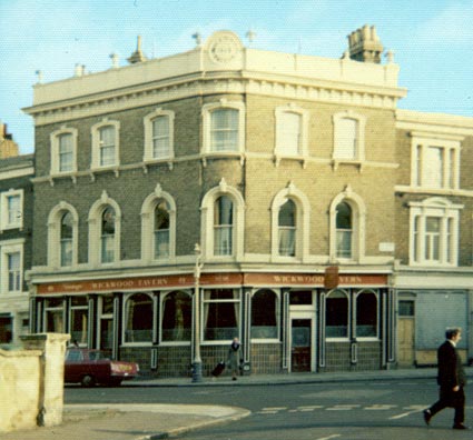 Wickwood Tavern, 58 Flaxman Road by Eastlake Road, Loughborough Junction, London SE5, Lost bars of Brixton, London