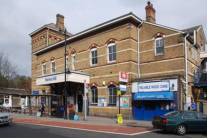 Herne Hill station, Photos of Brixton, Lambeth London, March 2007