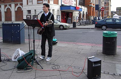 Guitarist singing about God or something, Coldharbour Lane, Brixton! Brixton, London, 24th February 2007