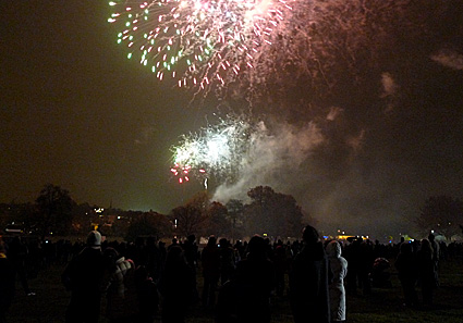 Guy Fawkes and Fireworks Night in Brockwell Park, Brixton, Lambeth, London SW9 8HY, 5th November 2008