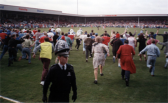 Great Cardiff City FC moments: the 1993 tranny pitch invasion
