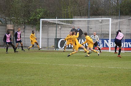 Dulwich Hamlet FC versus Maidstone United, Isthmian League Division One South, Saturday, March 24, 2007