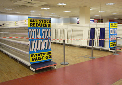Goodbye to Woolworths, Brixton Road, Brixton, London, December 2008