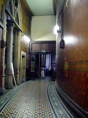 Curved hallway, Midland Grand Hotel, St Pancras Chamber London UK