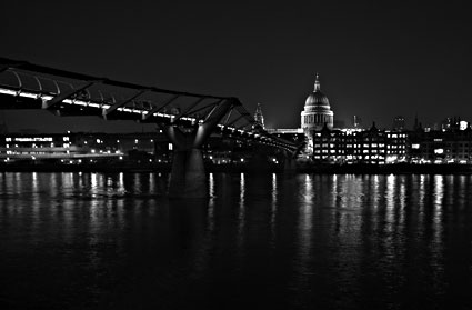 Late night walk along the Thames Path from Southwark Bridge to Waterloo, past Blackfriars bridge