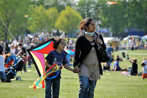 Streatham Common Kite Day, Streatham Common, Lambeth, London SW16, 10th April 2011