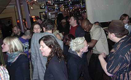 Offline at the Prince Albert, Coldharbour Lane, Brixton, London 21st December 2007