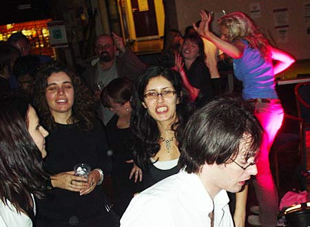 OFFLINE2 club at Birkbeck College Student Union, Malet St, London,  21st October 2005, urban75 club night