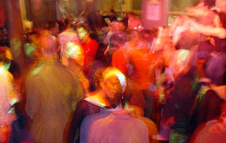 Main room dance floor, OFFLINE club at the Dogstar, Brixton, Thursday 31st March 2005, urban75 club night, London.