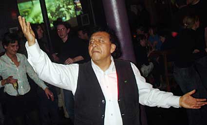 Big dancer, main room OFFLINE club at the Dogstar, Brixton, Thursday 28th April 2005, urban75 club night, London.