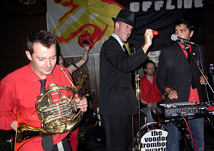 OFFLINE club at the Dogstar Brixton, Coldharbour Lane, Thursday 14th May 2009, urban75 club night, London with Josie Long, Voodoo Trombone Quartet, Atomic Suplex, Anchorsong and Vic Lambrusco's Cabaret Hour, plus DJs, Craft Corner and video