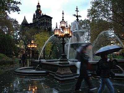 Fountains in the rain, Lower Manhattan, New York, NYC, USA
