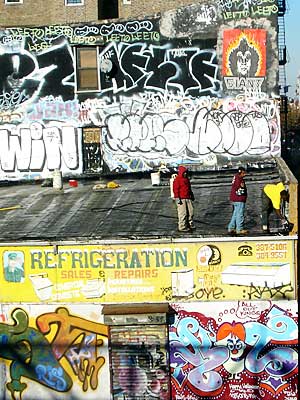 Graffiti, people, graffiti, Williamsburg, New York City, NYC, USA