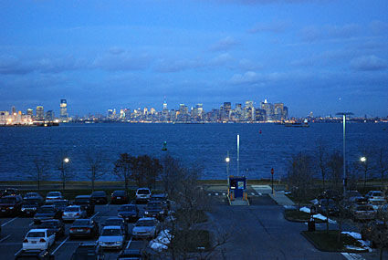 Sailors' Snug Harbor Cultural Center, Richmond Terrace, Staten Island, New York, NYC, December 2007 - photos and feature