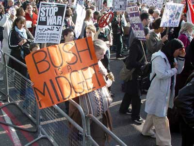 'Bush is a Midget', Hyde Park, Stop the War in Iraq protest, London, March 22nd 2003 