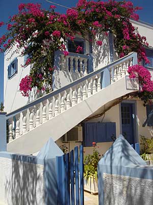 Imerovigli architecture, Santorini, Greece, September 2004