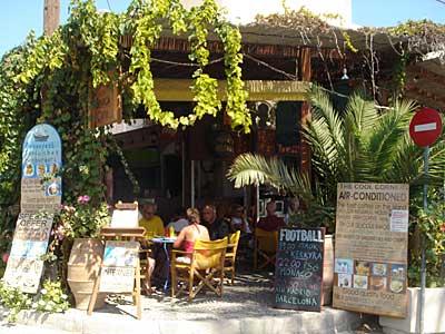 Kamari cafe, Santorini, Greece, September 2004