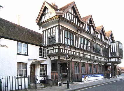 Tudor House, Photos of Southampton, Hampshire, England UK