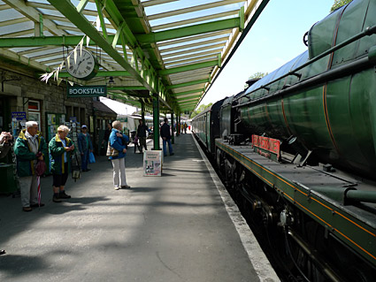 A steam train trip on the Swanage Railway, Corfe Caste to Swanage station, Dorset , May 2009 - photos, feature and comment - photos, feature and comment