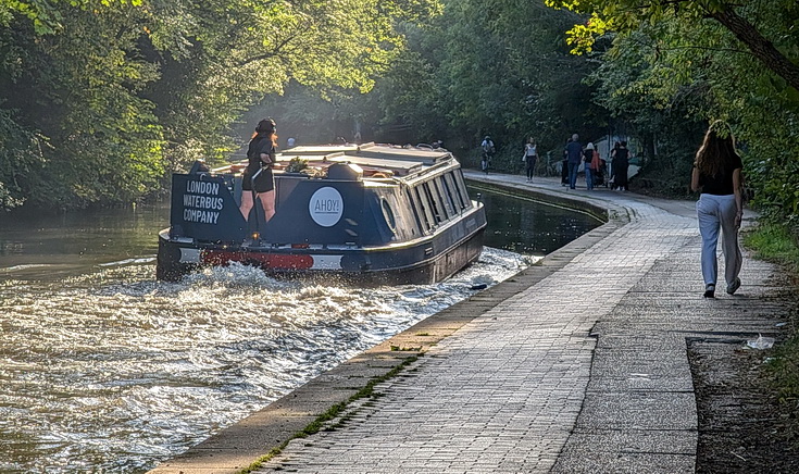 A walk along the Regent's Canal from central London to Paddington