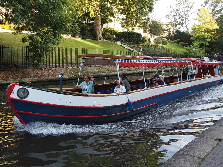 A walk along the Regent's Canal from central London to Paddington