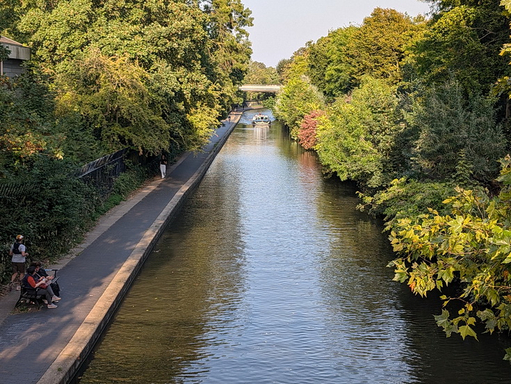 A walk along the Regent's Canal from central London to Paddington