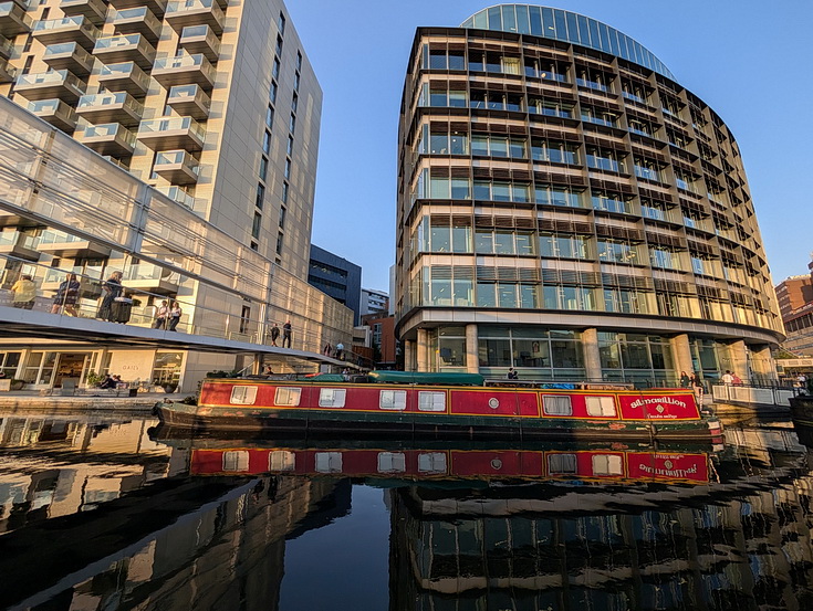 A walk along the Regent's Canal from central London to Paddington