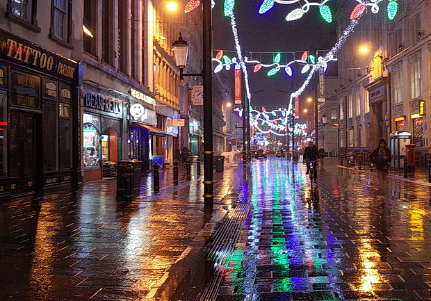 Christmas lights in the November rain, drag queen karaoke and street ...