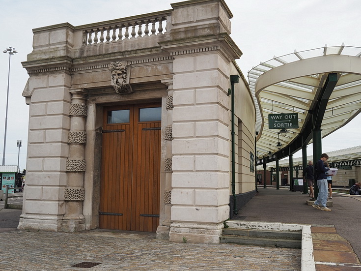 Return to Folkestone Harbour disused railway station - thirty photos