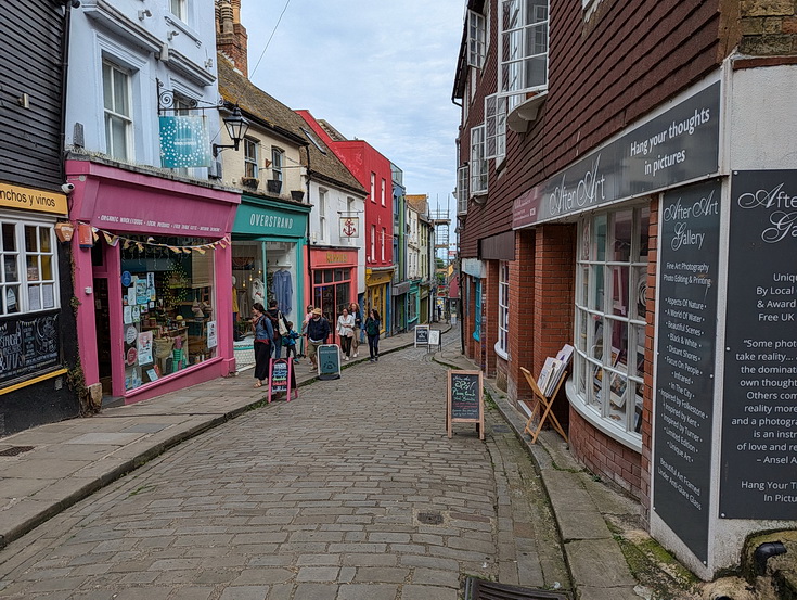 Folkestone in 60 photos: beach scenes, Charivari Day parade and night life