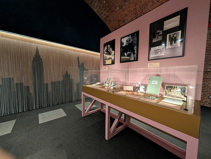 In photos: visit the Marilyn Monroe exhibition in London Bridge 