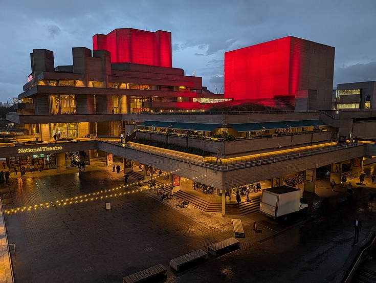 A rainy night in London: South Bank, Covent Garden and central London in 28 photos