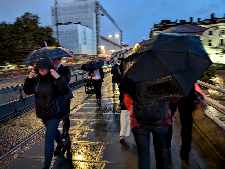 A rainy night in London: South Bank, Covent Garden and central London in 28 photos