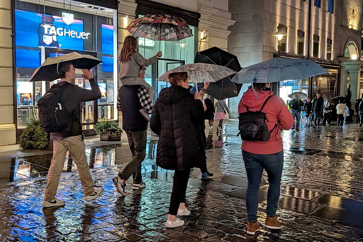 A rainy night in London: South Bank, Covent Garden and central London in 28 photos