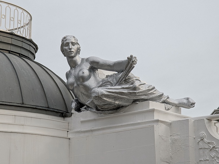 Architecture, great bars, the beach and the harbour: fifty photographs of Ramsgate Kent in winter