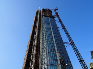 St George Wharf Tower – the tallest residential building in the UK hits ...