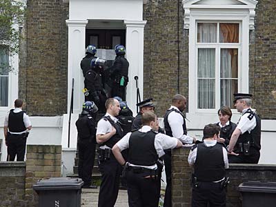 Stand off on Coldharbour Lane, Brixton, Lambeth, London SW9, Nov 2003