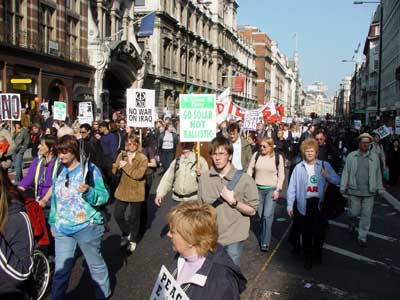 Crowd scene, Piccadilly, Stop the War in Iraq protest, London, March 22nd 2003 