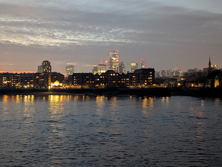 In photos: a night time walk along the Thames Path in Rotherhithe, south London