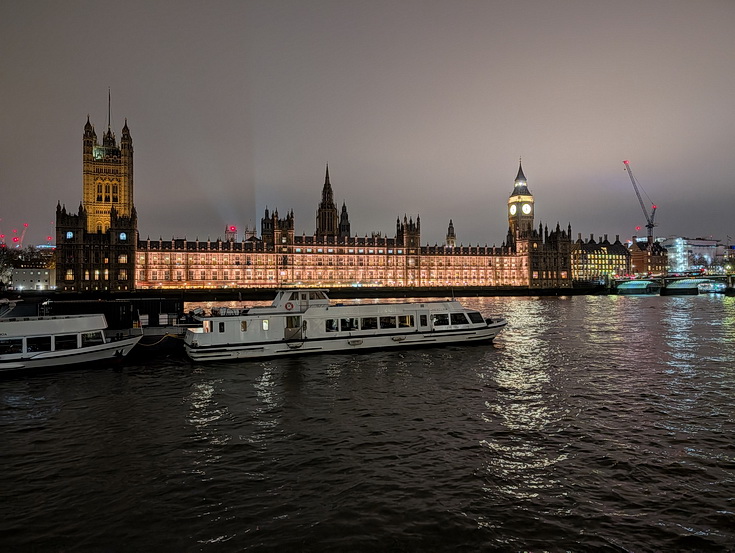 Lights, people, buildings and the river: the Southbank at night in 25 photos