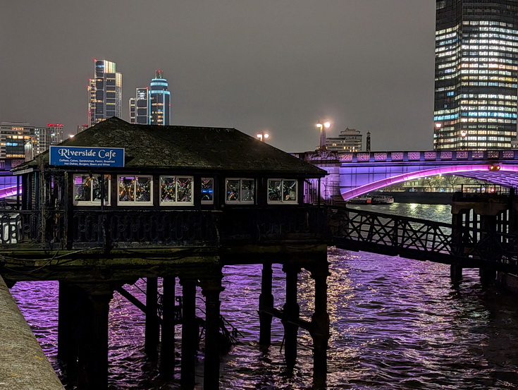 Lights, people, buildings and the river: the Southbank at night in 25 photos