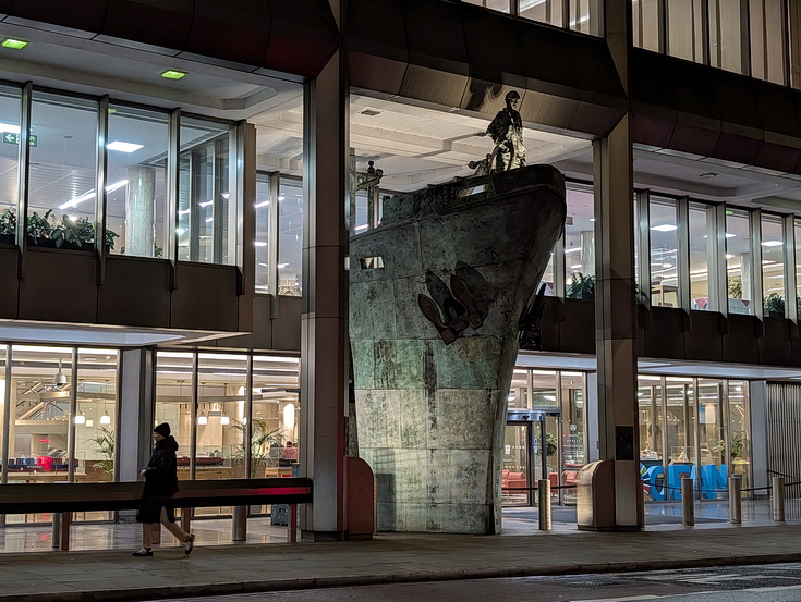 Lights, people, buildings and the river: the Southbank at night in 25 photos